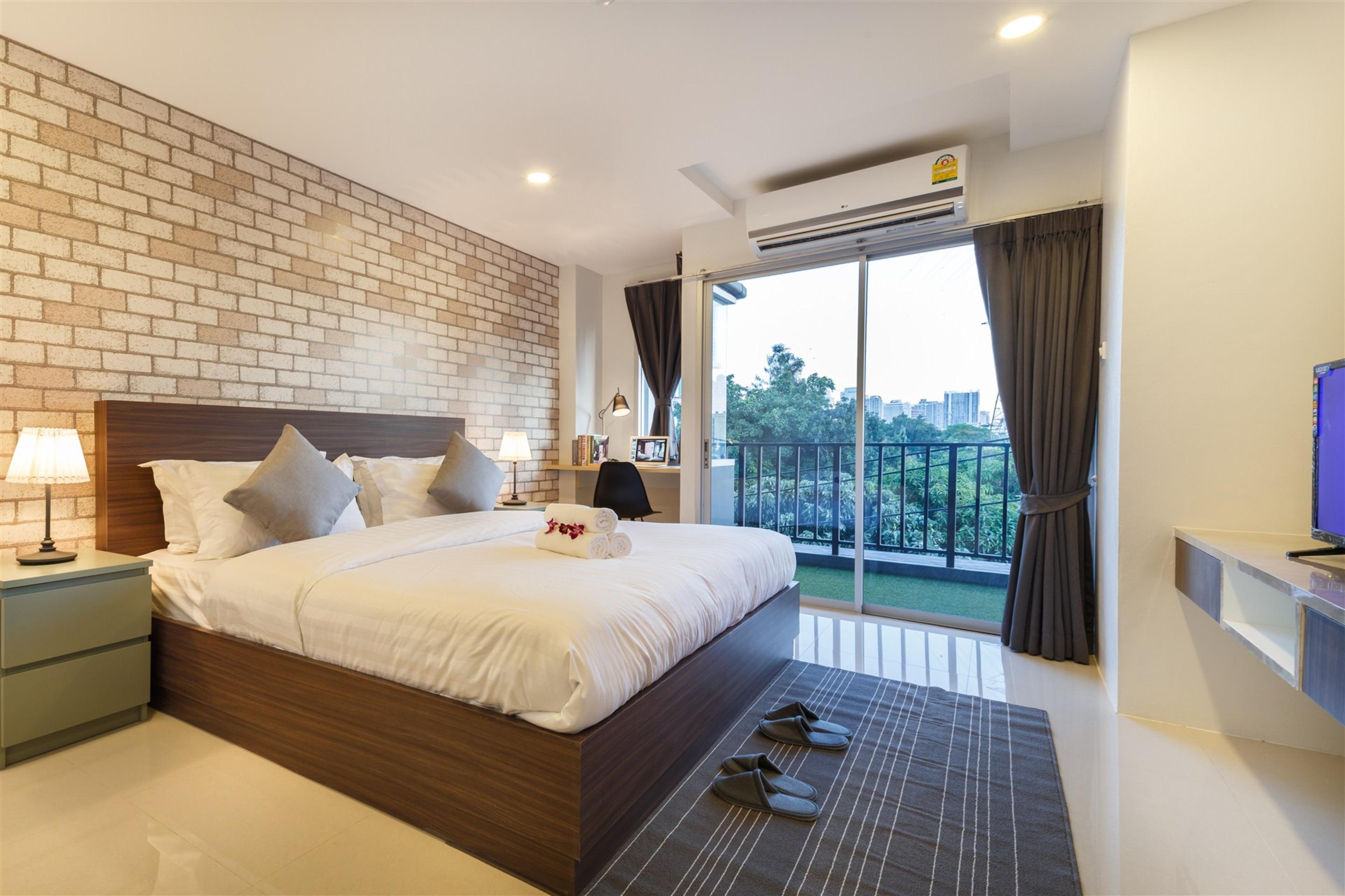 Q Space Residence Bangkok Exterior foto